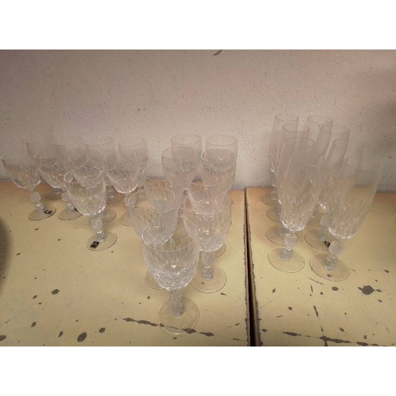 LOT DE VERRES EN CRISTAL 