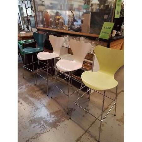 TABOURET HAUT FRITZ HANSEN 