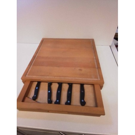 COFFRET COUTEAUX ET PLANCHE 