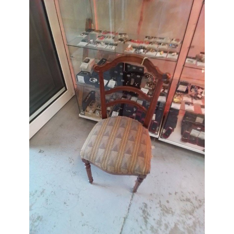 CHAISE ANCIENNE