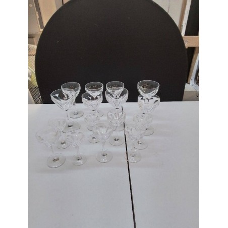 LOT DE VERRES 