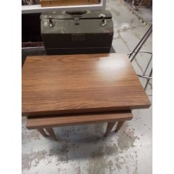 TABLE GIGOGNE 