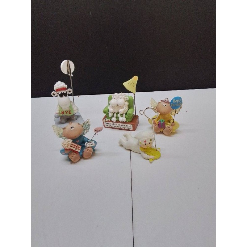 LOT STATUETTE DIVERS