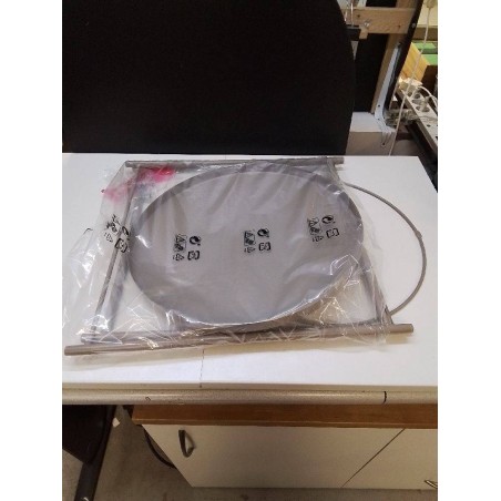 TABLE D’APPOINT METAL ETAT NEUF 