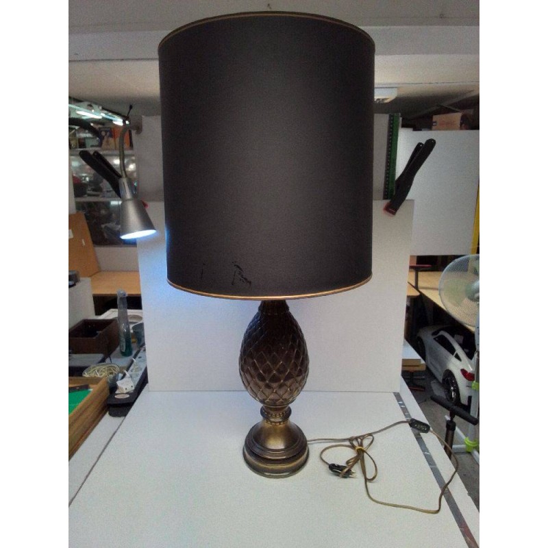LAMPE A POSER ANANS EN METAL 