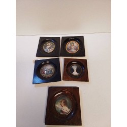 PORTRAIT MINIATURE DIVERS