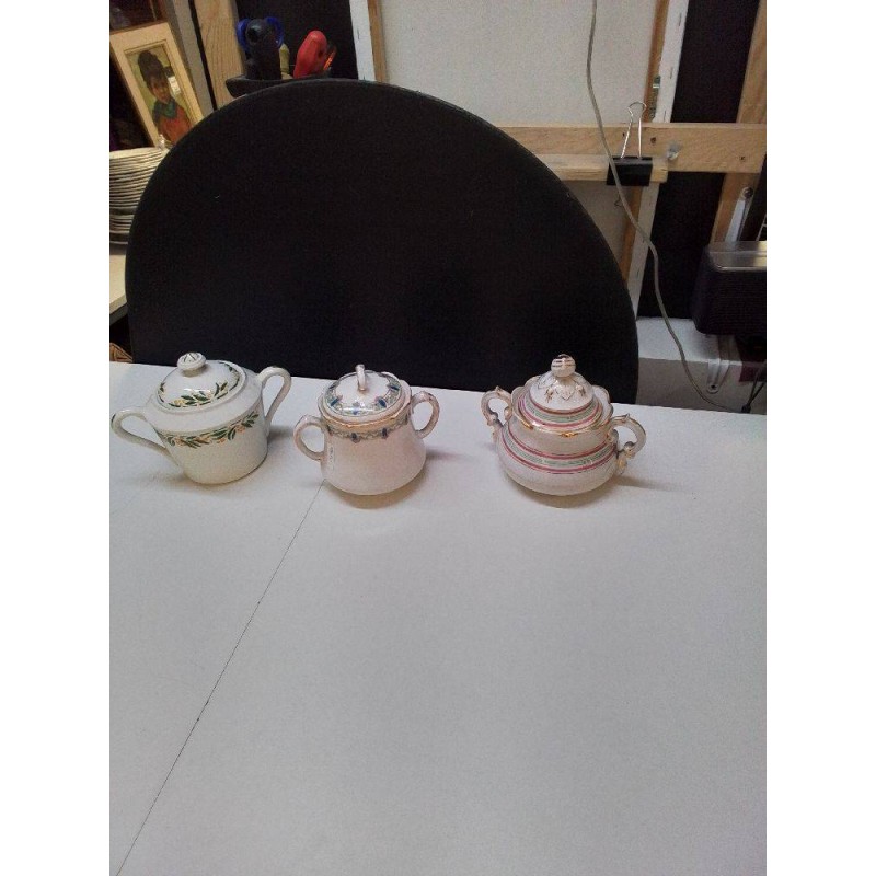 POT COUVERT PORCELAINE DIVERS