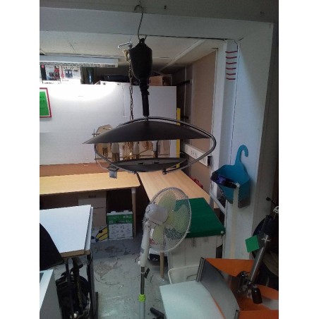 SUSPENSION NOIRE STRUCTURE ARQUEE