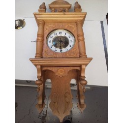 HORLOGE MÉCANIQUE 