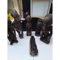 STATUETTE AFRICAINE LA PIECE 