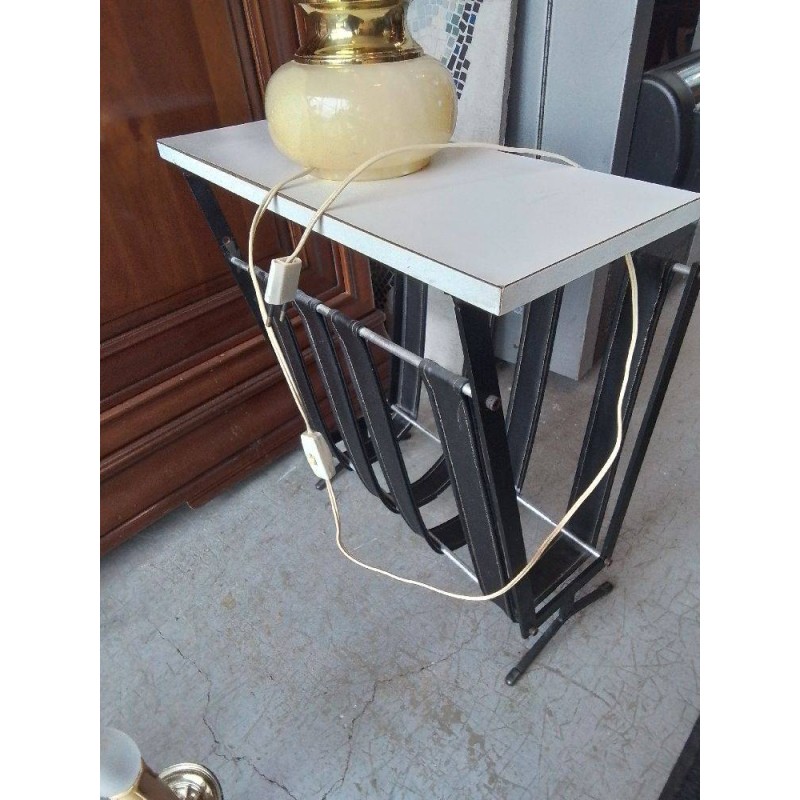 PORTE REVUES FORMICA ET METAL VINTAGE 