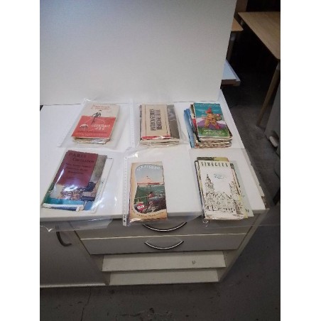 LOT CARTES TOURISTIQUES LA PIECE