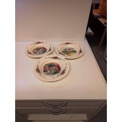 LOT D\'ASSIETTES SARREGUEMINES 