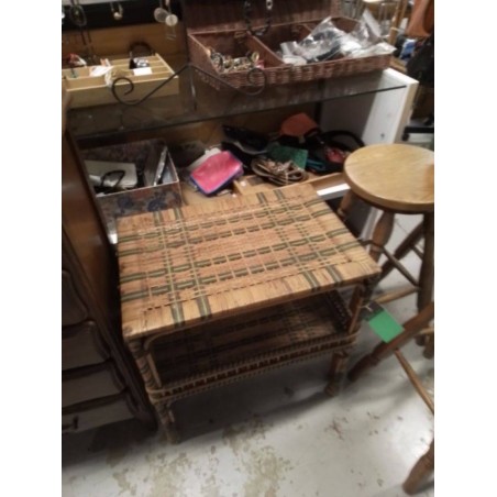 TABLE D’APPOINT ROTIN 