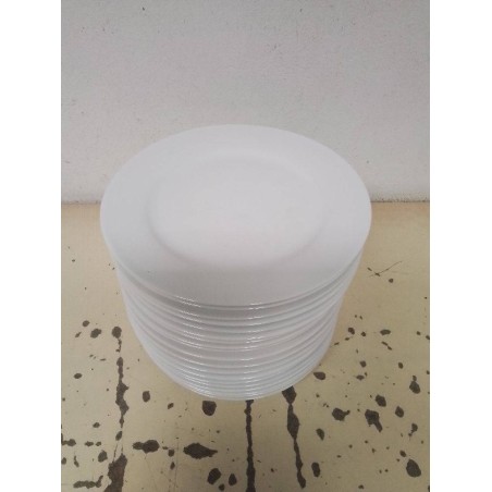 LOT D’ASSIETTES BLANCHES 