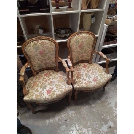 FAUTEUIL STYLE LOUIS XV 