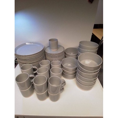 SERVICE MODERNE GRIS 