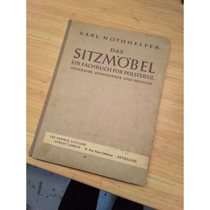 LIVRE ANCIEN MOBILIER 