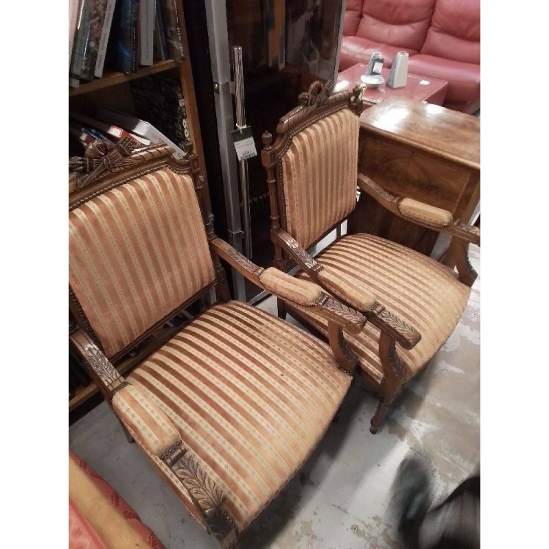 FAUTEUIL STYLE LOUIS XVI