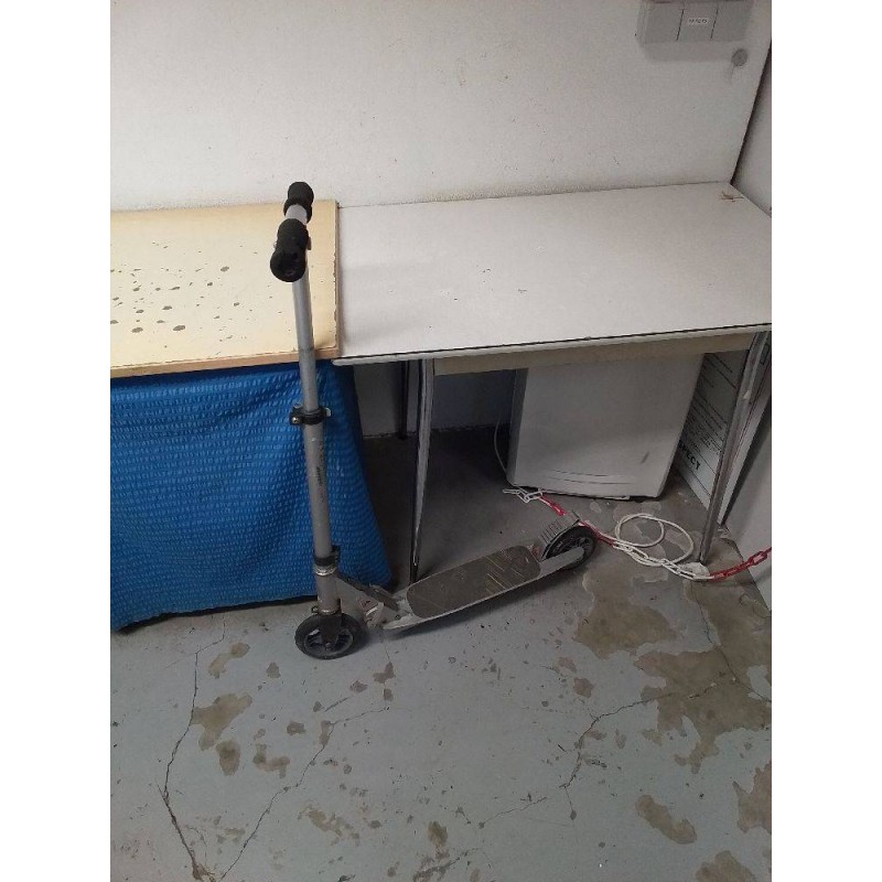 TROTTINETTE GRISE