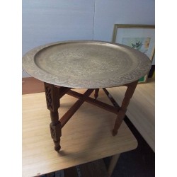 TABLE A THÉ ORIENTAL 