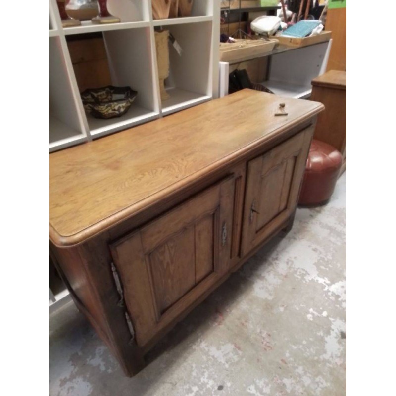 BUFFET BAS ANCIEN EN CHENE MASSIF