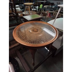 TABLE BASSE EN BOIS AVEC PLATEAU EN VERRE + CANNAGE 