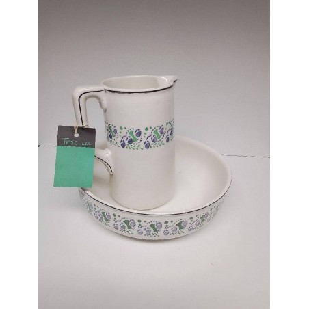 NECESSAIRE DE TOILETTE ANCIEN