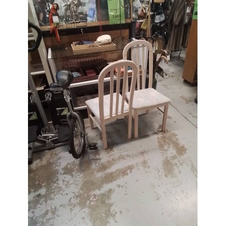 LOT 4 CHAISES TISSU FLEURI