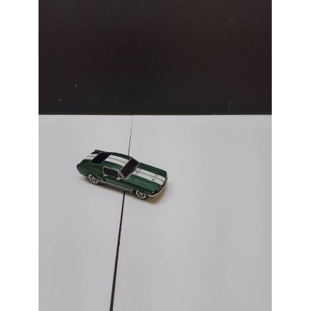 MINIATURE FORD MUSTANG