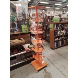 PRESENTOIR ORANGE SUR ROUE