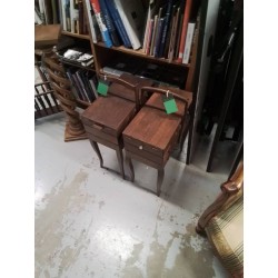 TRAVAILLEUSE EN BOIS LA PIECE