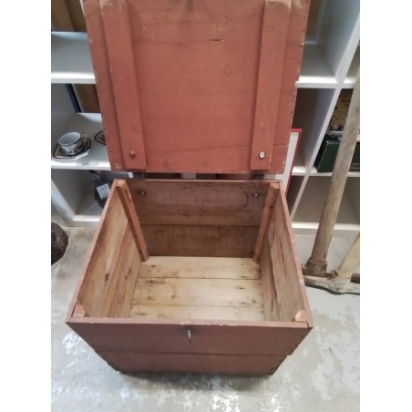 COFFRE EN BOIS 