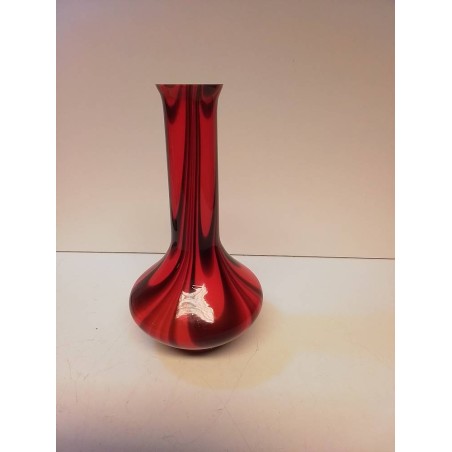 VASE VINTAGE ROUGE 