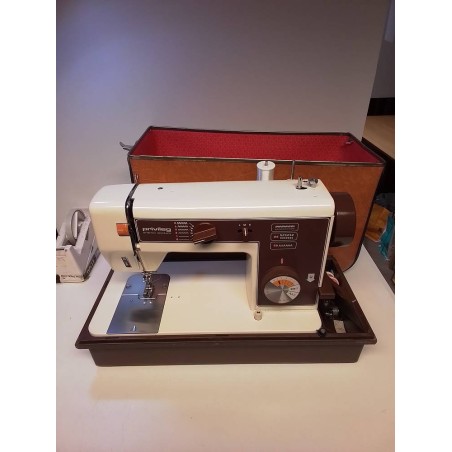 MACHINE A COUDRE PRIVILEG 