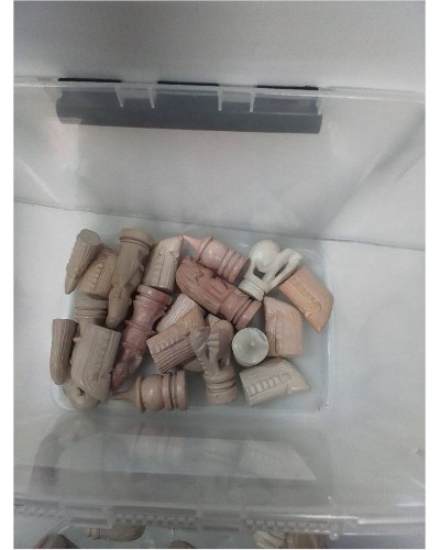 LOT DE PIONS POUR ÉCHIQUIER 