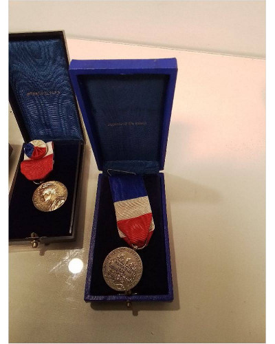MÉDAILLE DIVERS