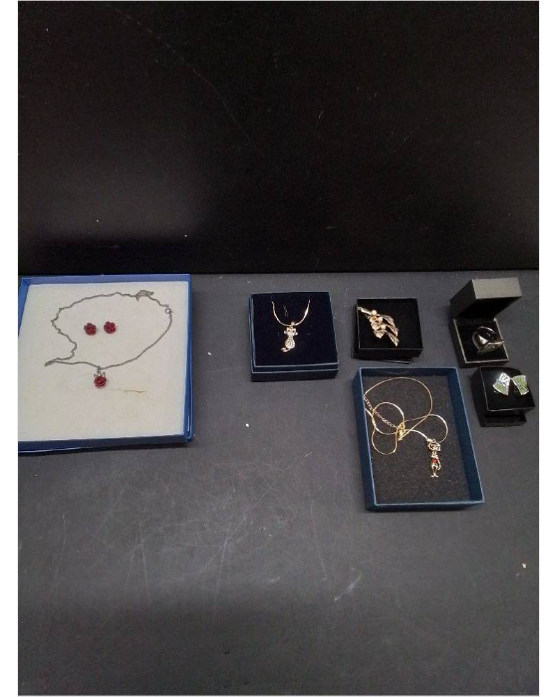 BIJOUX FANTAISIE LA PIECE 