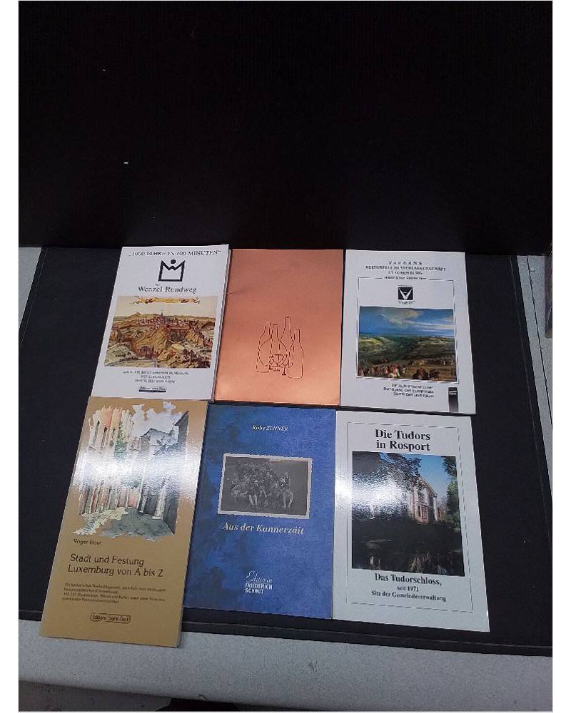 LOT LIVRES LUXEMBOURGEOIS 