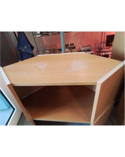 SURMEUBLE ANGLE 