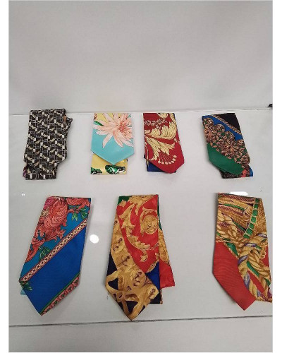 CRAVATE EN SOIE VERSACE 