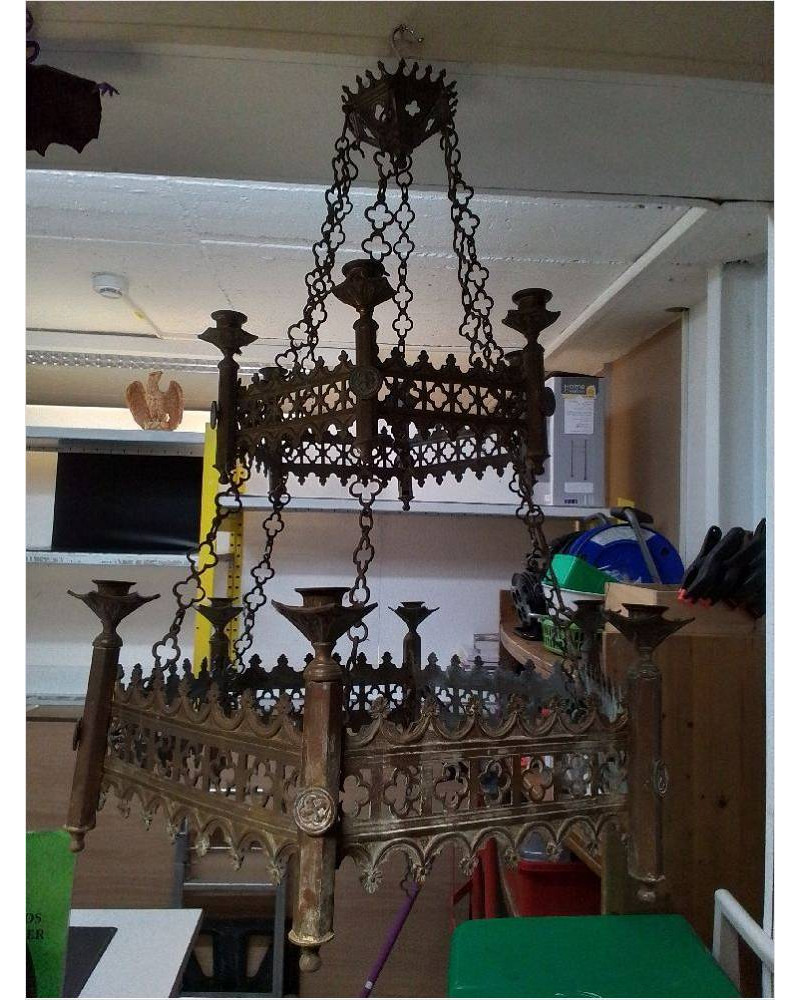 SUSPENSION CHANDELIER GOTHIQUE EN BRONZE 