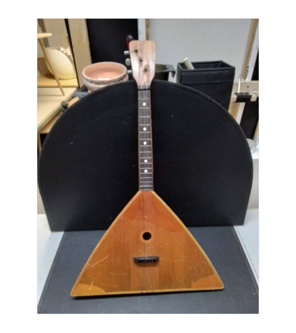 BALALAIKA