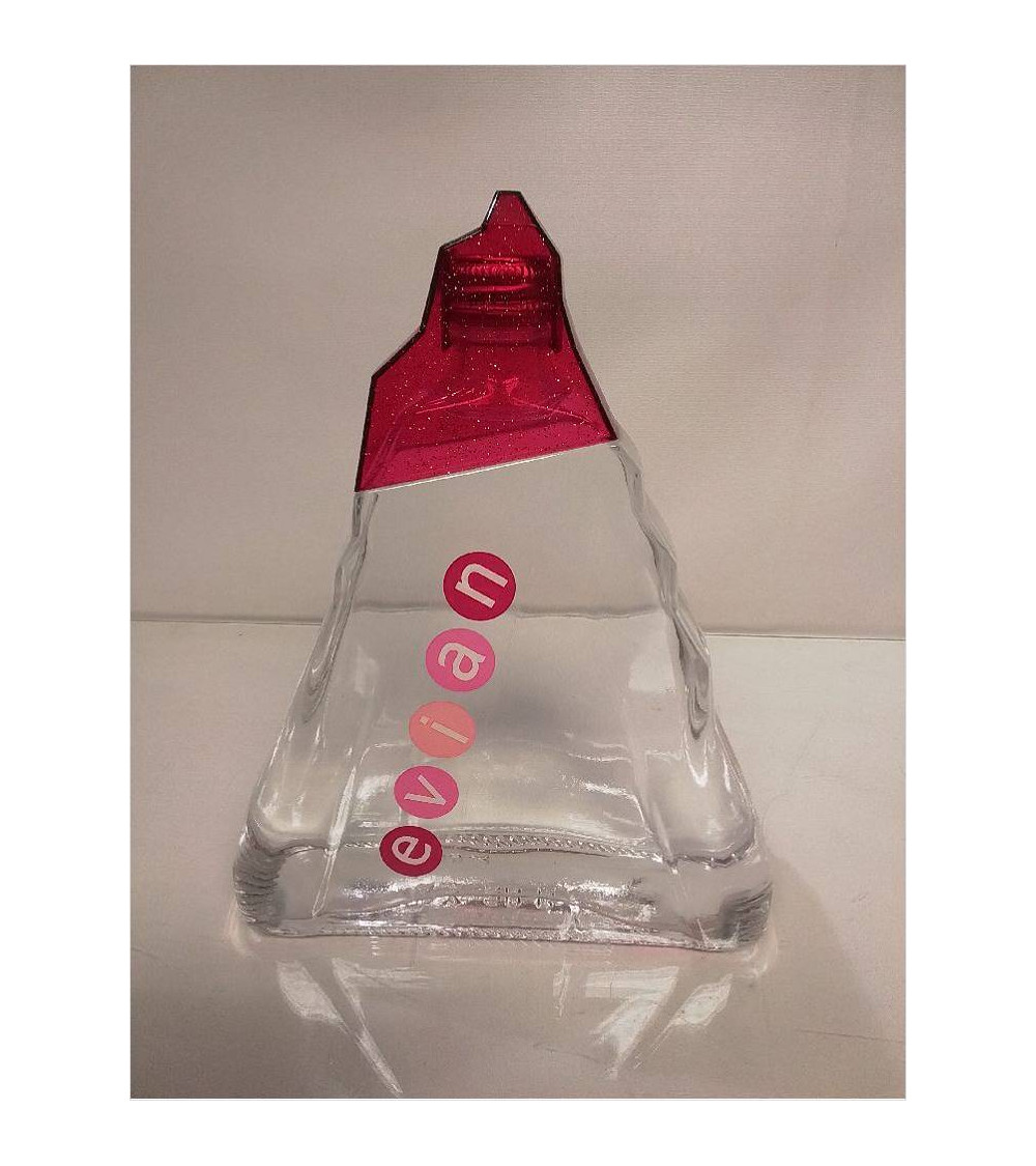 BOUTEILLE FERMEE EVIAN 