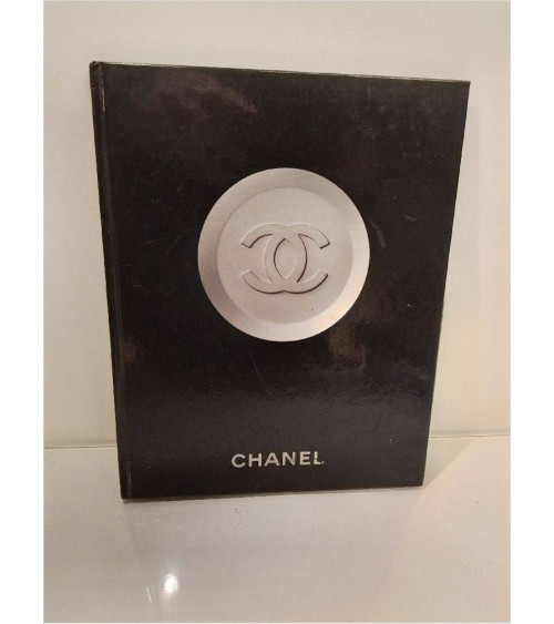 LIVRE CHANEL 