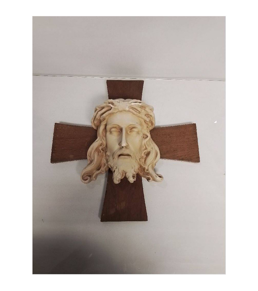 CRUCIFIX BOIS ET PLATRE EN L’ETAT
