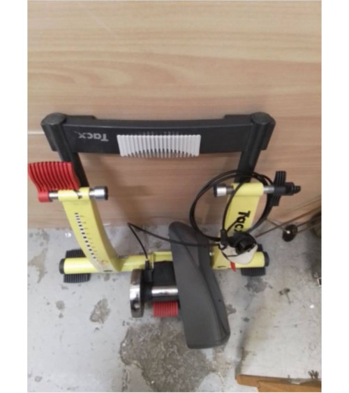 HOME TRAINER 