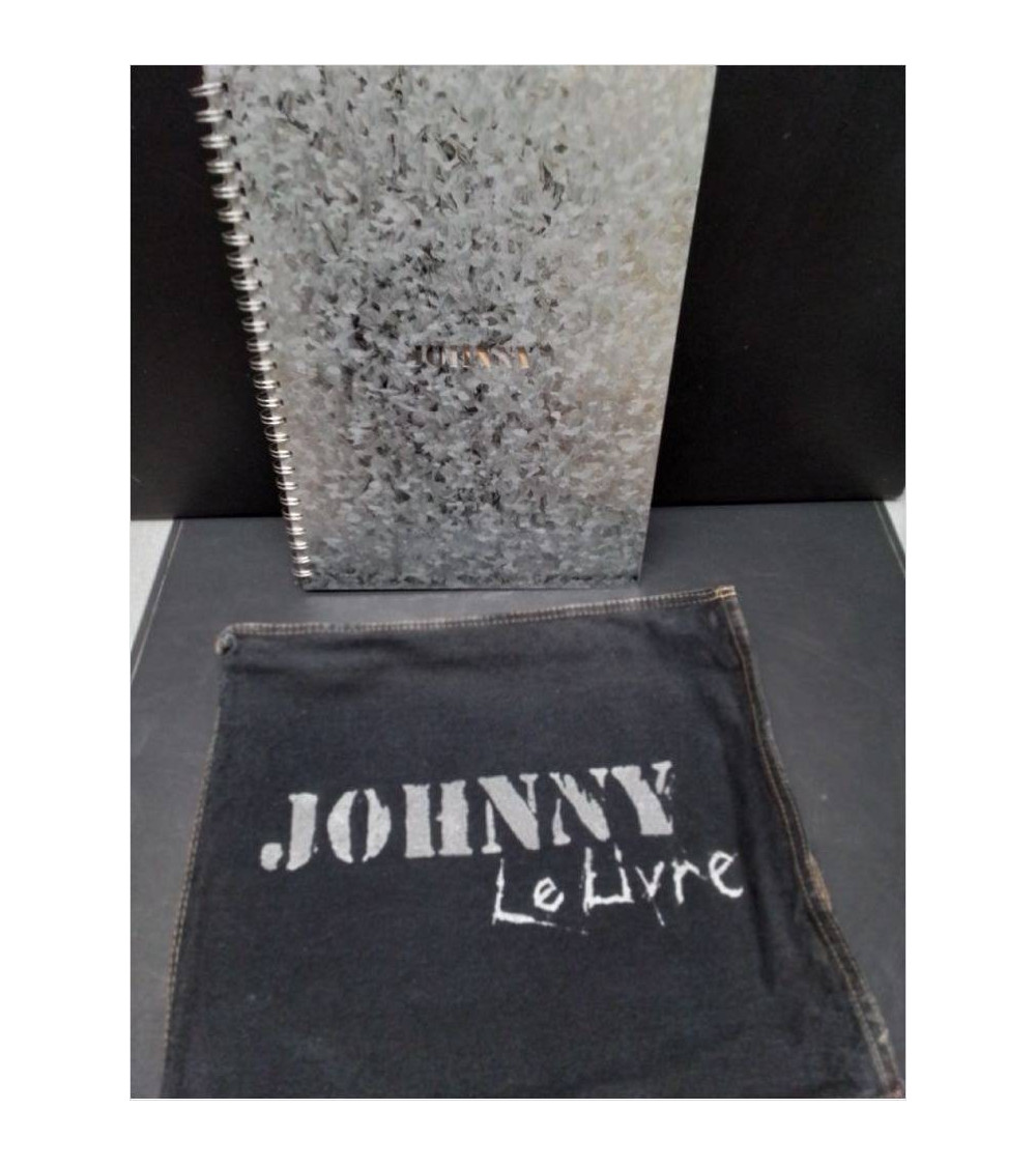 LIVRE COLLECTION JOHNNY HALLYDAY 