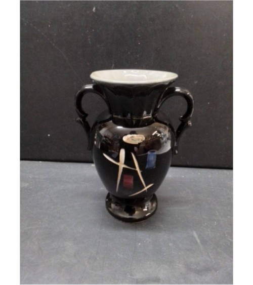 VASE FOREIGN