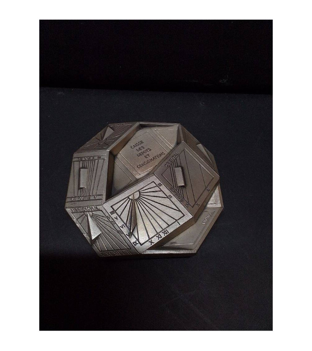 MÉDAILLE PRESSE PAPIER 